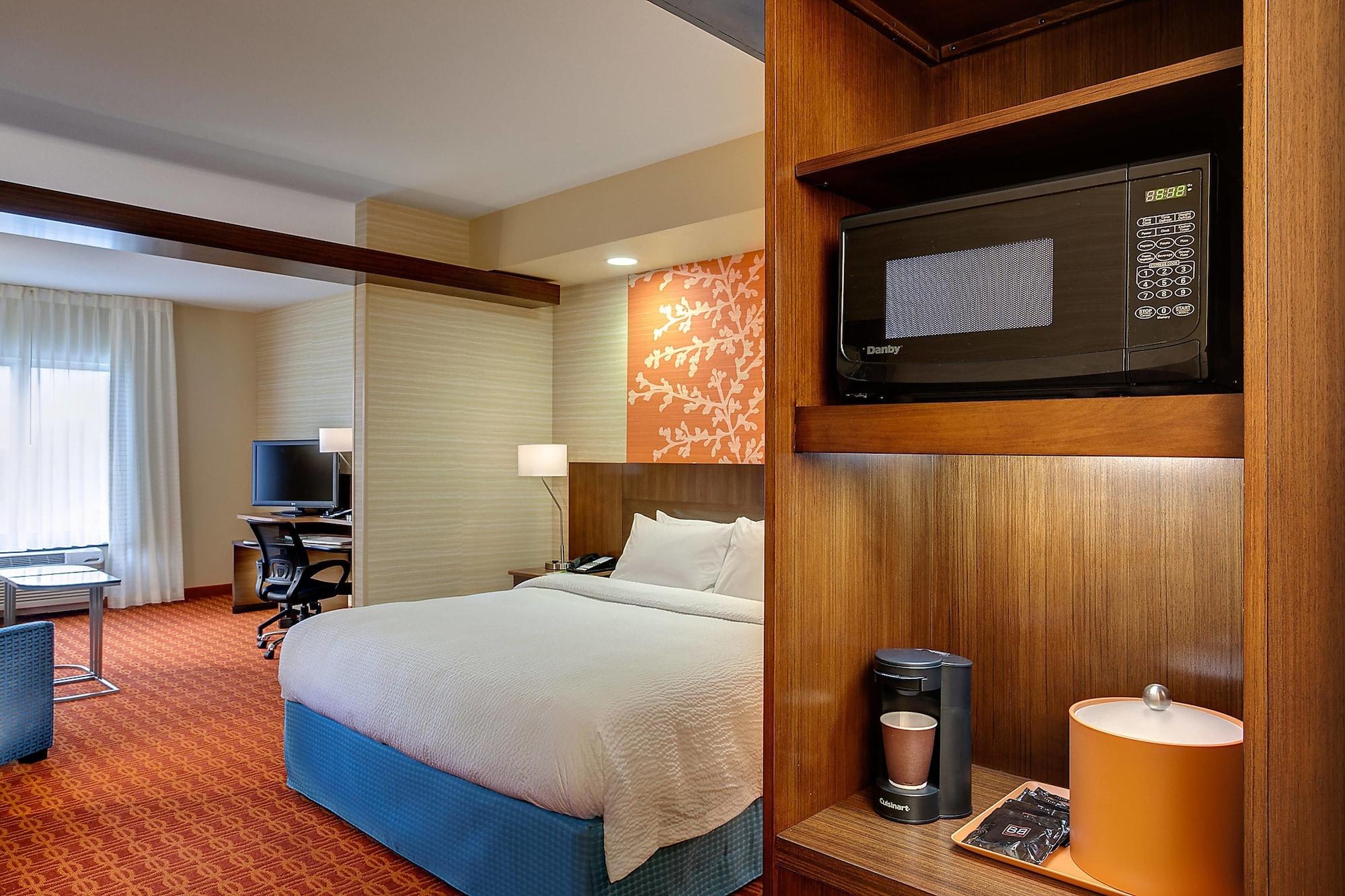 Fairfield Inn & Suites By Marriott Террелл Экстерьер фото